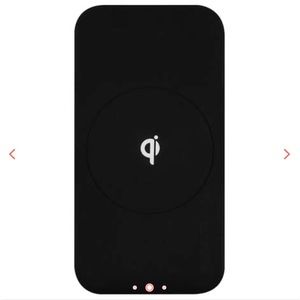 CYLO Black Super Thin 10 Watt Wireless QI
Charger.